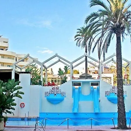 Clc Benal Aparthotel 3*