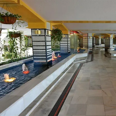 Clc Benal Aparthotel