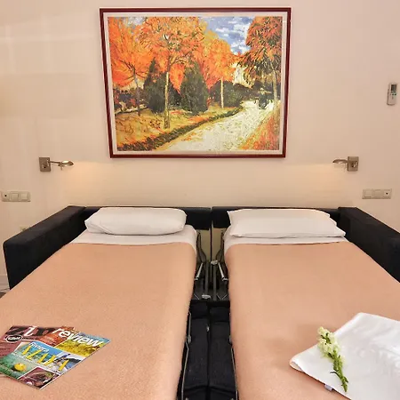 Lejlighedshotel Clc Benal